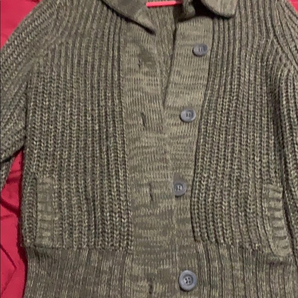 Mossimo sweater - Picture 2 of 4